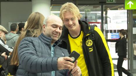 Mit vielen Rückkehrern ist Borussia Dortmund am Freitagnachmittag mit dem Flugzeug nach München aufgebrochen.