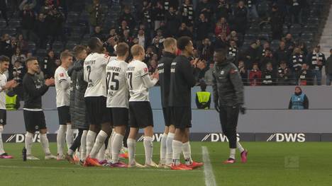 Eintracht Frankfurts neuer Publikumsliebling heißt Randal Kolo Muani. Nach seinem Doppelpack gegen Hertha widmen die SGE-Fans ihrem Mittelstürmer einen Song.