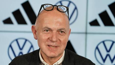 Der DFB gründet eine neue Experten-Kommission, um das WM-Debakel aufzuarbeiten. Die Nachfolge-Klärung nach der Trennung von Geschäftsführer Oliver Bierhoff ist dabei das erste große Ziel.