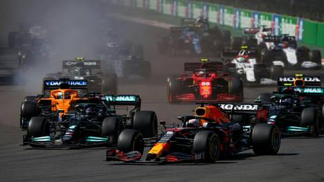 Überblick über alle Fahrerpaarungen für die Formel-1-Saison 2022: Sergio Perez bleibt bei Red Bull, Sebastian Vettel bei Aston Martin und George Russell ersetzt Valtteri Bottas.