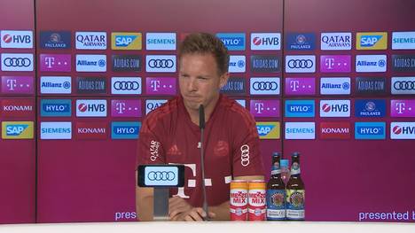 Julian Nagelsmann wartet noch auf seinen ersten Sieg mit dem FC Bayern. Damit es im Supercup gegen den BVB klappt gilt es Erling Haaland zu stoppen. Nagelsmann erklärt wie das gelingen soll.