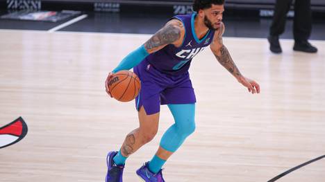 Die Charlotte Hornets sind im Kampf um den Playoff-Einzug in der NBA gescheitert. Auf Seiten der Hornets sorgte Miles Bridges für einen Eklat. 