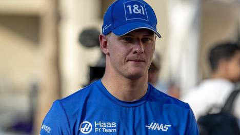 Nun ist es offiziell! Mick Schumacher wird nächste Saison nicht mehr für Haas in der Formel 1 fahren. Das gab der US-amerikanische Rennstall am Donnerstag bekannt. 