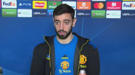 Manchester United geriet aufgrund von angeblichen Spannungen in den Fokus der englischen Medien. Mittelfeldspieler Bruno Fernandes spricht über die Stimmung im Team und berichtet von der wirklichen Lage im Verein.