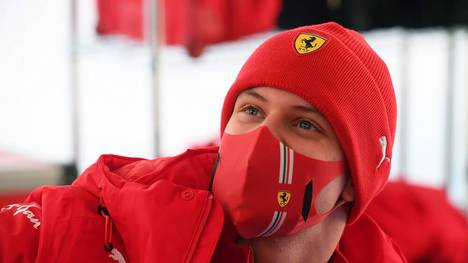 Neueinsteiger Mick Schumacher geht zwar optimistisch in seine erste Formel-1-Saison, bedauert aber auch eine in seinen Augen negative Veränderung der Regeln. 