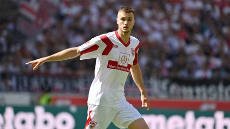 Stuttgarts Stürmerstar Sasa Kalajdzic wird unter anderem vom FC Bayern und von Borussia Dortmund umworben. Jetzt kündigte der Österreicher an, dass er sich bald für einen Verein entscheiden wird.