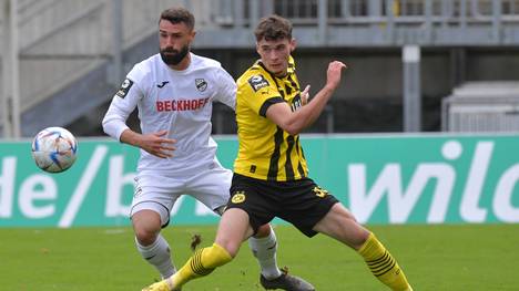 Bundesligist VfL Bochum verpflichtet Angreifer Moritz Broschinski aus der U23 von Borussia Dortmund. Broschinski unterschrieb einen Vertrag bis 2026.