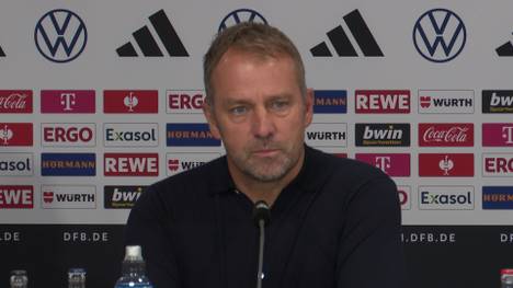 Deutschland verliert erstmals unter Hansi Flick. Gerade die erste Halbzeit war erschreckend. Für den Bundestrainer kommt diese Niederlage aber gerade "zur rechten Zeit".