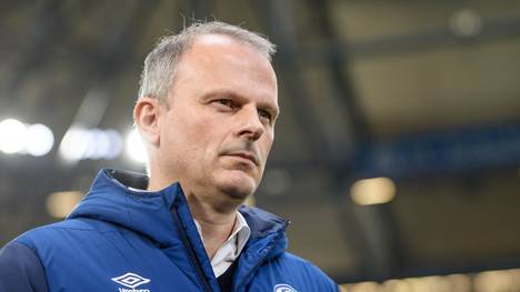 Sportvorstand Jochen Schneider von Schalke 04 hat den heftig kritisierten "Härtefallantrag" für Ticketrückerstattungen als großen Fehler bezeichnet. 