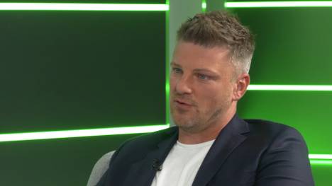 Lukas Kwasniok spricht im Doppelpass 2. Bundesliga über die starke Form des SC Paderborn. Dabei überrascht er mit einer Aussage, die seine Frau und seinen Stürmer betreffen.