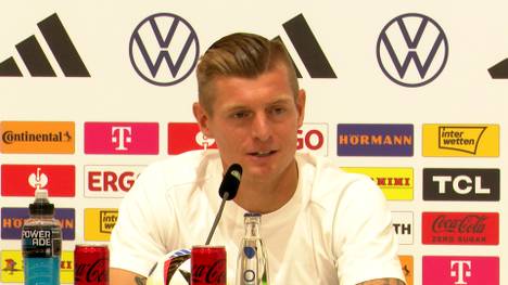 Toni Kroos geht in sein letztes Turnier als Fußballprofi. Vor zehn Tagen noch Champions-League-Sieger, nun voller Fokus auf die EM. Eine Herausforderung. 