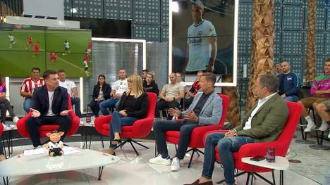Nach starken Leistungen bei Eintracht Frankfurt hat sich Mario Götze wieder in den Fokus gespielt. Die Experten in der Doppelpass-Runde diskutieren über seine mögliche Rückkehr zur Nationalmannschaft.