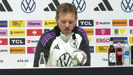 Joshua Kimmich ist seit einem Jahr Kapitän der deutschen Nationalmannschaft. Julian Nagelsmann und Rudi Völler schwärmen von seiner Leistung.