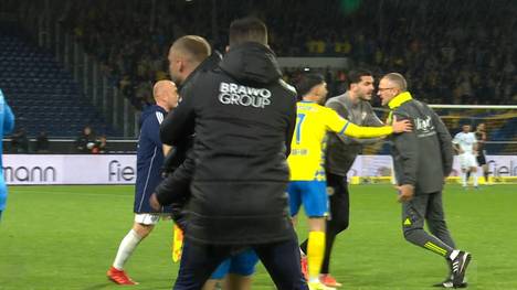 Eintracht Braunschweig bleibt nach einem Relegations-Krimi in der Verlängerung Zweitligist. Beim 1. FC Saarbrücken herrscht nach einer unbelohnten Aufholjagd hingegen Trauer.