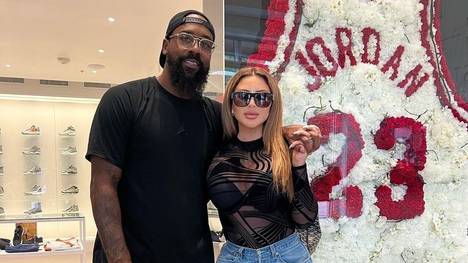 Marcus Jordan, der Sohn von NBA-Legende Michael Jordan hat seine Traumfrau gefunden. Und zwar mit Larsa Pippen, der Ex-Frau des früheren Basketball-Superstars Scottie Pippen. 