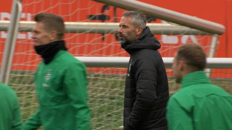 Weil er im Rheinderby rotierte und die Gladbacher das Spiel verloren, sind einige Fans sauer auf Trainer Marco Rose.