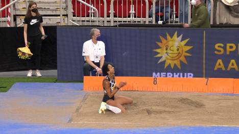 Die Weitsprung-Olympiasiegerin setzte sich am Sonntag beim ISTAF Indoor in Düsseldorf mit starken 6,96 m in ihrem letzten Versuch an die Spitze der Weltjahresbestenliste und stellte einen Meetingrekord auf.