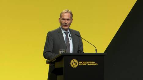 BVB-Geschäftsführer Hans-Joachim Watzke spricht auf der Jahreshauptversammlung über den denkwürdigen Abschluss der vergangenen Saison und teilt gegen die Medien aus. 