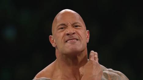 Dwayne "The Rock" Johnson triumphiert bei seinem WWE-Comeback bei WrestleMania und pinnt Cody Rhodes - eine vorher vollführte Geste sorgt für Gesprächsstoff.
