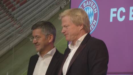 Thomas Helmer hat die Führungsriege des FC Bayern kritisiert, vor allem von Vorstandschef Oliver Kahn erwartet der Ex-Bayern-Spieler mehr Verantwortung und klare Äußerungen als Wortführer des FC Bayern.