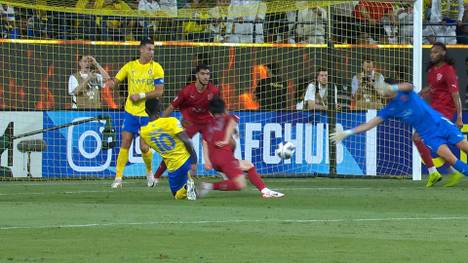 In der Gruppenphase der AFC Champions League bleibt Al Nassr makellos - auch dank zweier Traumtore von Cristiano Ronaldo.