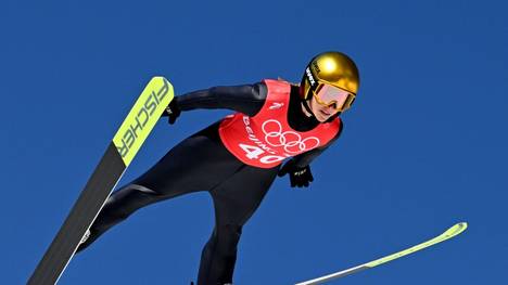Die beste deutsche Skispringerin Katharina Althaus hat in Zhangjiakou den Olympiasieg nur knapp verpasst.