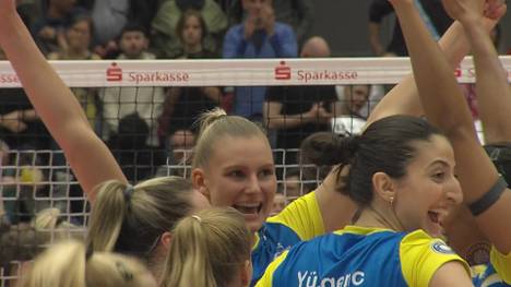 Der SSC Palmberg Schwerin klettert dank eines souveränen Dreisatzerfolges auf Rang Zwei in der Frauen-Volleyball-Bundesliga.