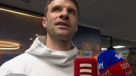 Thomas Müller saß beim Hinspiel in der Champions League bei Manchester City zu Beginn nur auf der Bank. Nach dem Spiel äußerte er sich zu seinem Bankplatz.