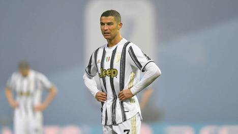 Saudi-Arabien soll dem Cristiano Ronaldo sechs Millionen Euro pro Jahr für einen Werbe-Deal geboten haben - doch der 35-Jährige lehnte ab.