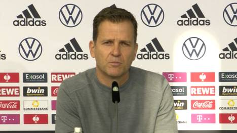 Kurz nach der Anreise zur Nationalmannschaft wird Niklas Süle positiv auf Corona getestet. Auf der Pressekonferenz klärt Bierhoff die aktuelle Situation auf. 