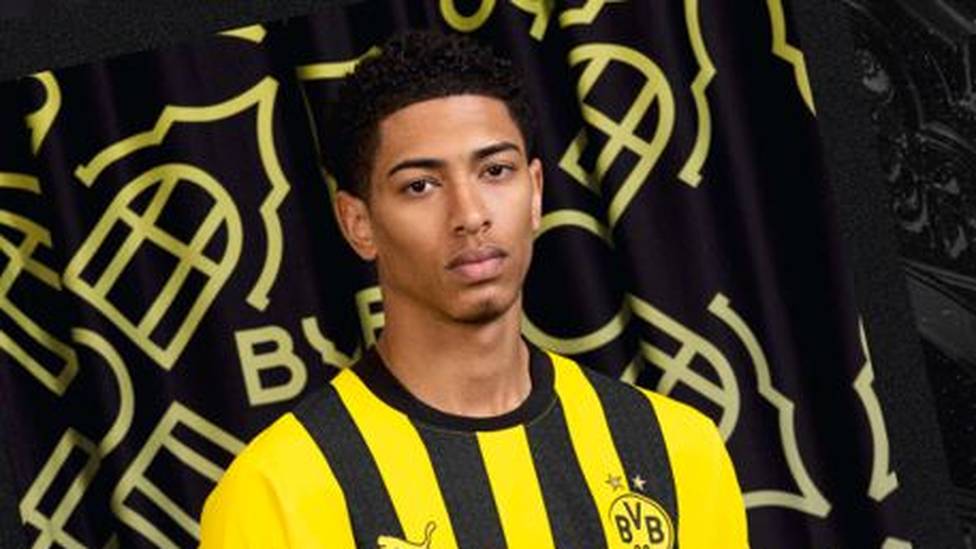 Die Saison neigt sich dem Ende zu, die Spannung steigt. Wie sieht das neue Trikot von Borussia Dortmund aus? Der Verein hat jetzt das neue Jersey vorgestellt. 