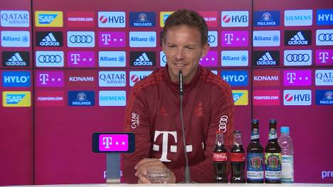 Die Bayern können am Samstag Meister werden. Julian Nagelsmann spricht schonmal über die Feierlichkeiten und freut sich sogar auf eine mögliche Bierdusche.