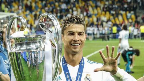 Cristiano Ronaldo dürfte zum ersten Mal seit 20 Jahren eine Saison in der UEFA Champions League verpassen. Wir werfen einen Blick auf die beeindruckenden Rekorde von CR7.