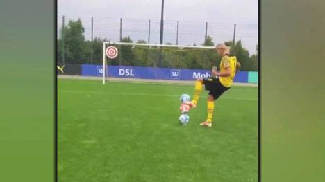 Erling Haaland versetzt die Fußball-Fans wieder in Staunen und sorgt mit diesem Video auf Instagram wieder mal für Aufsehen.