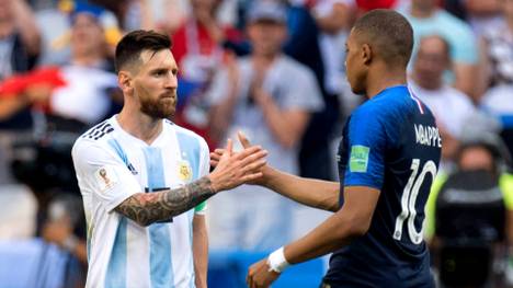 Zwei Weltstars, zwei Top-Teams, ein Finale: Wer wird am Sonntag Weltmeister? Schafft es Oldie Messi bei seinem letzten WM-Auftritt, oder legt Mbappé Titel Nummer 2 nach?