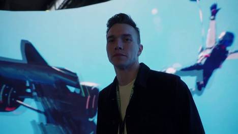 Handball-Profi Lasse Anderson testet sein Können in der Formel E. Der Füchse-Profi lässt sich von Maximilian Günther seinen Beruf zeigen. 