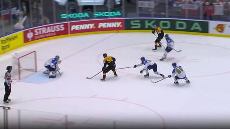 Nach der 8:1-Gala gegen Lettland hat das DEB-Team sich in den nächsten Torrausch geschossen. 8:2 gewinnt das Team bei der Eishockey-WM gegen Kasachstan.