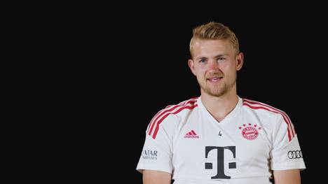 Neuzugang Matthijs de Ligt geht in seine erste Saison mit dem FC Bayern. Vor Saisonbeginn sprach der Niederländer über seinen Werdegang, den FC Bayern und die Bundesliga. 