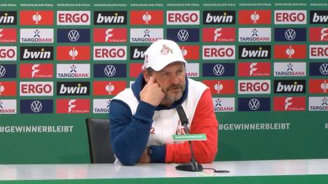 Der 1. FC Köln steckt in einer Krise und scheidet auch gegen den zweitligisten Kaiserslautern im DFB-Pokal aus. Steffen Baumgart lässt sich seinen Frust anmerken. 