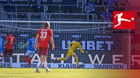Der 1. FC Köln schafft dank eines Torfestivals über die Relegation den Klassenerhalt. Besonders die erste Viertelstunde gegen Holstein Kiel ist mit vier Toren ein Spektakel.