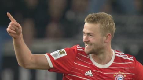 Beim 2:1 in Stuttgart hat Innenverteidiger Matthijs de Ligt zwar Mitschuld am Gegentreffer, wichtiger aber ist sein Führungstor für den FC Bayern.