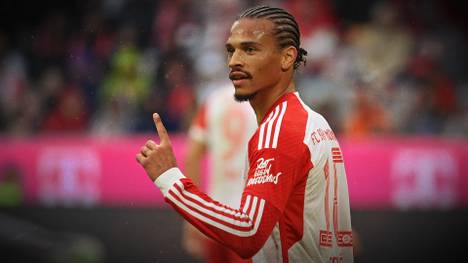 Leroy Sané bestätigt seine gute Form aus der Vorbereitung beim FC Bayern auch in den ersten Saisonspielen. Bemerkenswert: Er überzeugt sowohl offensiv als auch im Spiel gegen den Ball.