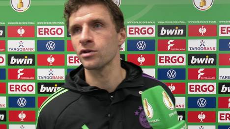 Thomas Müller findet im Interview nach dem Pokal-Aus des FC Bayern München deutliche Worte.