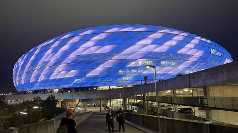 Bei den NFL Munich Games besiegten die Carolina Panthers die New York Giants mit 20:17 nach Overtime in der ausverkauften Allianz Arena. Panthers-Coach Dave Canales und sein Team loben die großartige Stimmung.