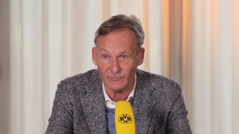 Der Deal mit Jadon Sancho von Manchester United zieht sich ziemlich in die Länge - trotzdem zeigt sich BVB-Geschäftsführer Hans-Joachim Watzke optimistisch. 