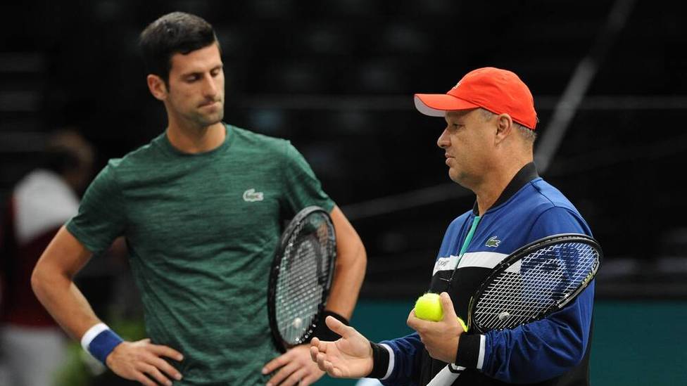 Nachdem Novak Djokovic  wegen seiner nicht anerkannten Impf-Ausnahme aus Australien abgeschoben wurde, hat sich der 34-Jährige nicht mehr öffentlich zu Wort gemeldet. Jetzt spricht aber sein Coach.