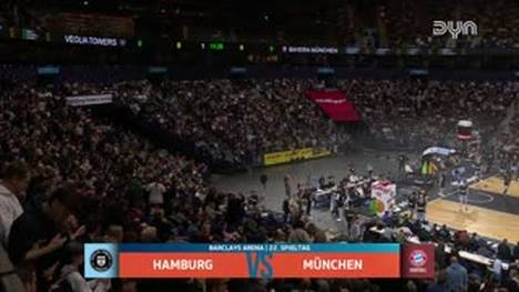 Die Bayern geben in ihrem 24. Saisonspiel der BBL einen Neun-Punkte-Vorsprung gegen Hamburg her und müssen in die Overtime. Dort rettet ein Ex-NBA-Spieler den Münchnern den Sieg. 