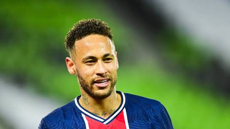 Superstar Neymar bleibt Paris Saint-Germain noch länger erhalten. Der Brasilianer verlängert seinen Vertrag in Frankreich langfristig.