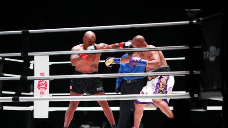 Der mit Spannung erwartete Showkampf zwischen dem ehemaligen Schwergewichtsweltmeister Mike Tyson und Roy Jones Jr. ist ohne Sieger geblieben. 