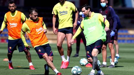 Die spanischen Teams dürfen seit Montag wieder in Zehnergruppen trainieren. Beim FC Barcelona ist Superstar Lionel Messi dabei.